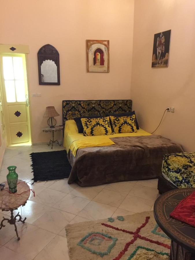 Riad Alkatib メクネス エクステリア 写真