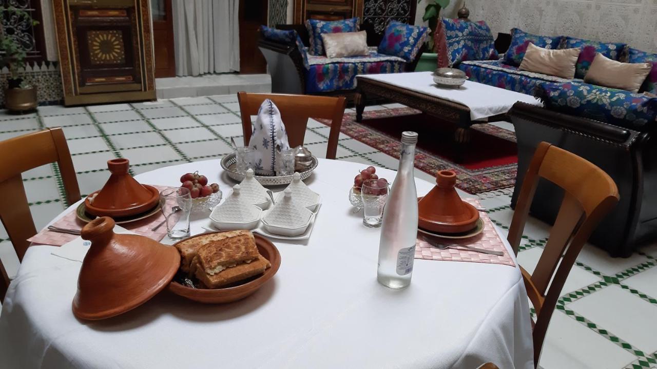 Riad Alkatib メクネス エクステリア 写真
