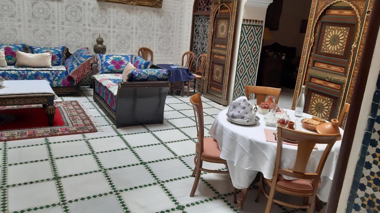 Riad Alkatib メクネス エクステリア 写真