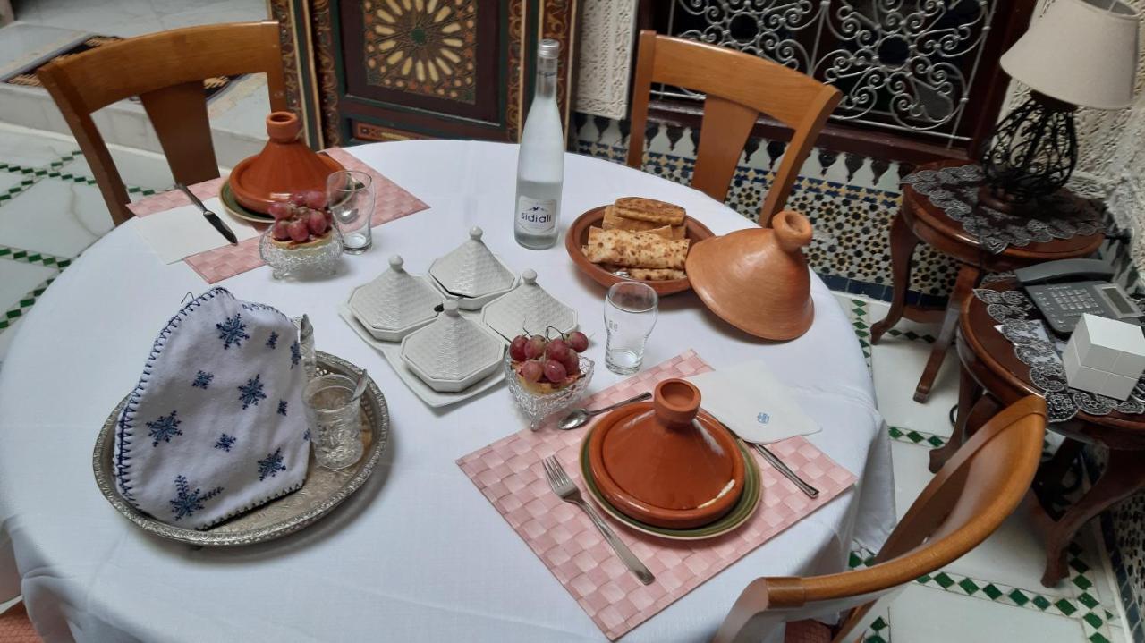 Riad Alkatib メクネス エクステリア 写真